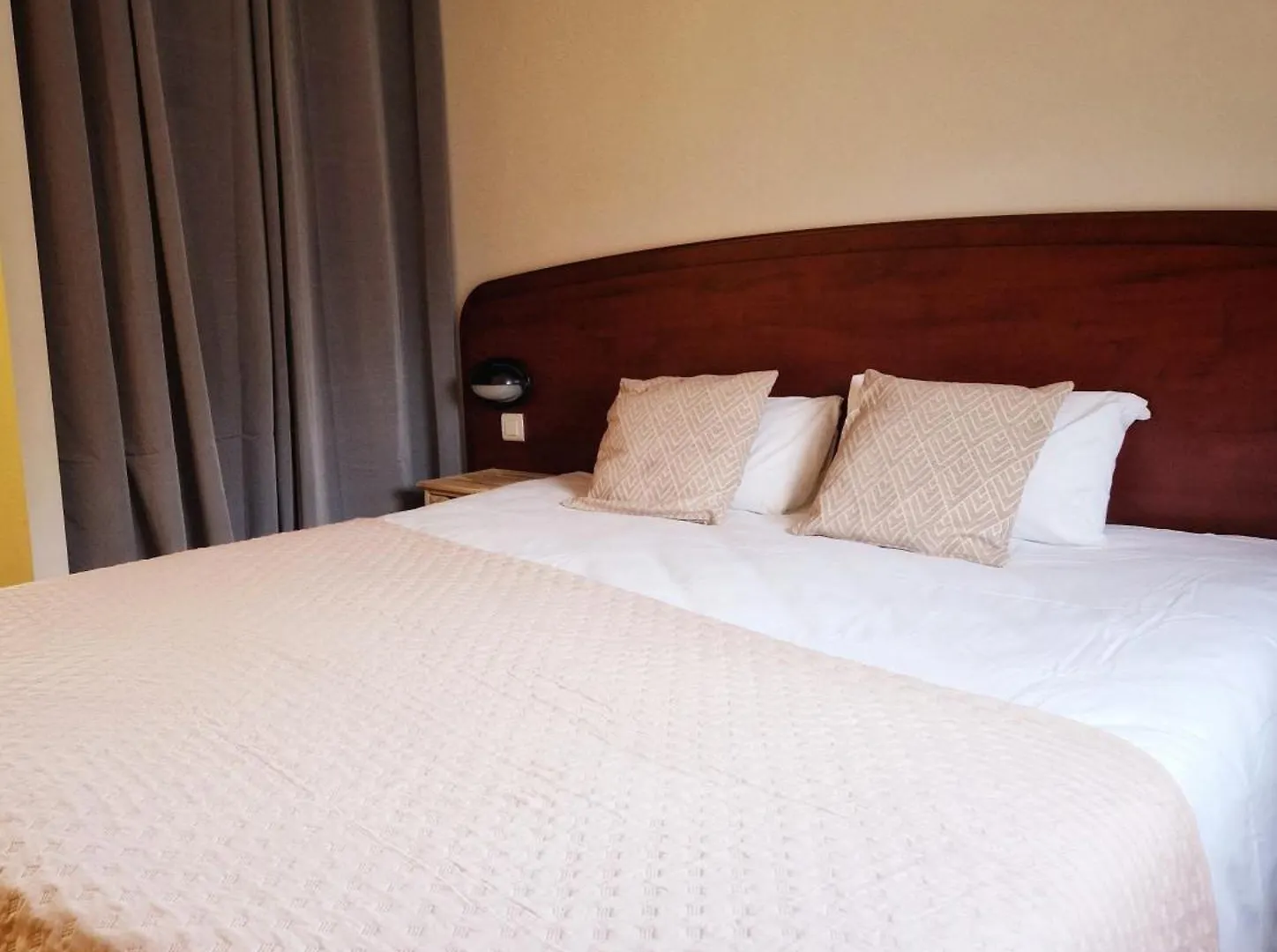 Tempo Hotel 2*, Millau France